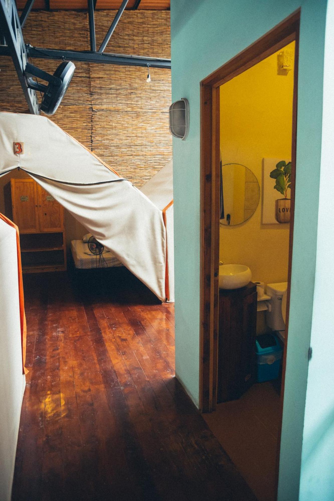 ホテル Habitat Surf Glamp Playa Santa Teresa  エクステリア 写真